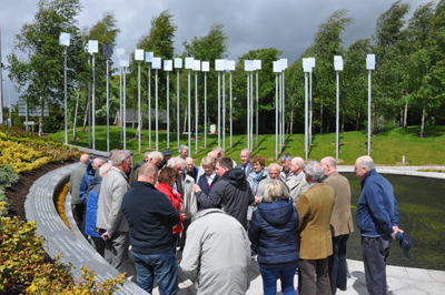 Revd Ian Linton chats with members