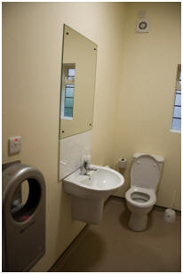 Unisex toilet